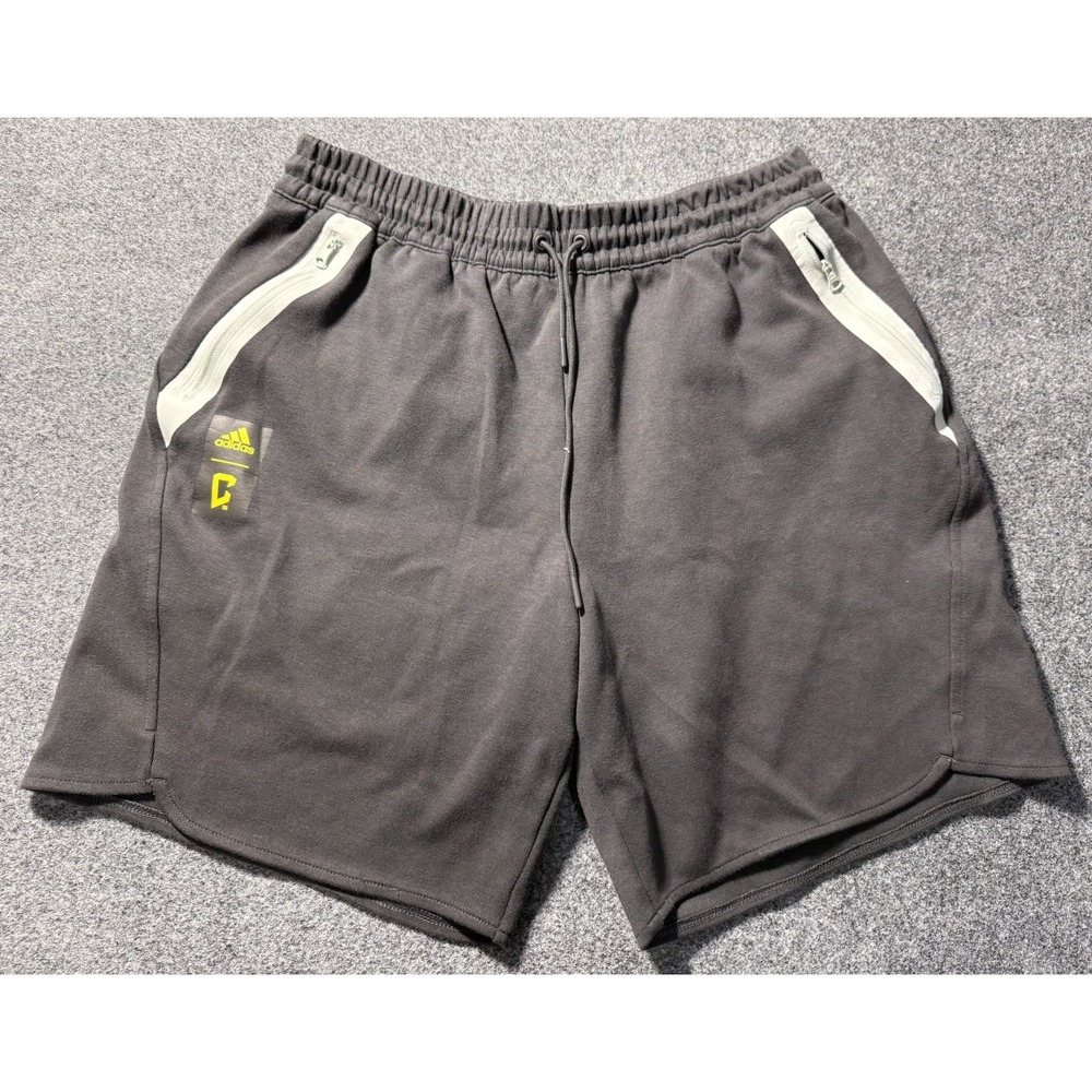 Columbus Crew Adidas 2022-2023 Player Travel Shorts Size Large Men's Charcoal‎